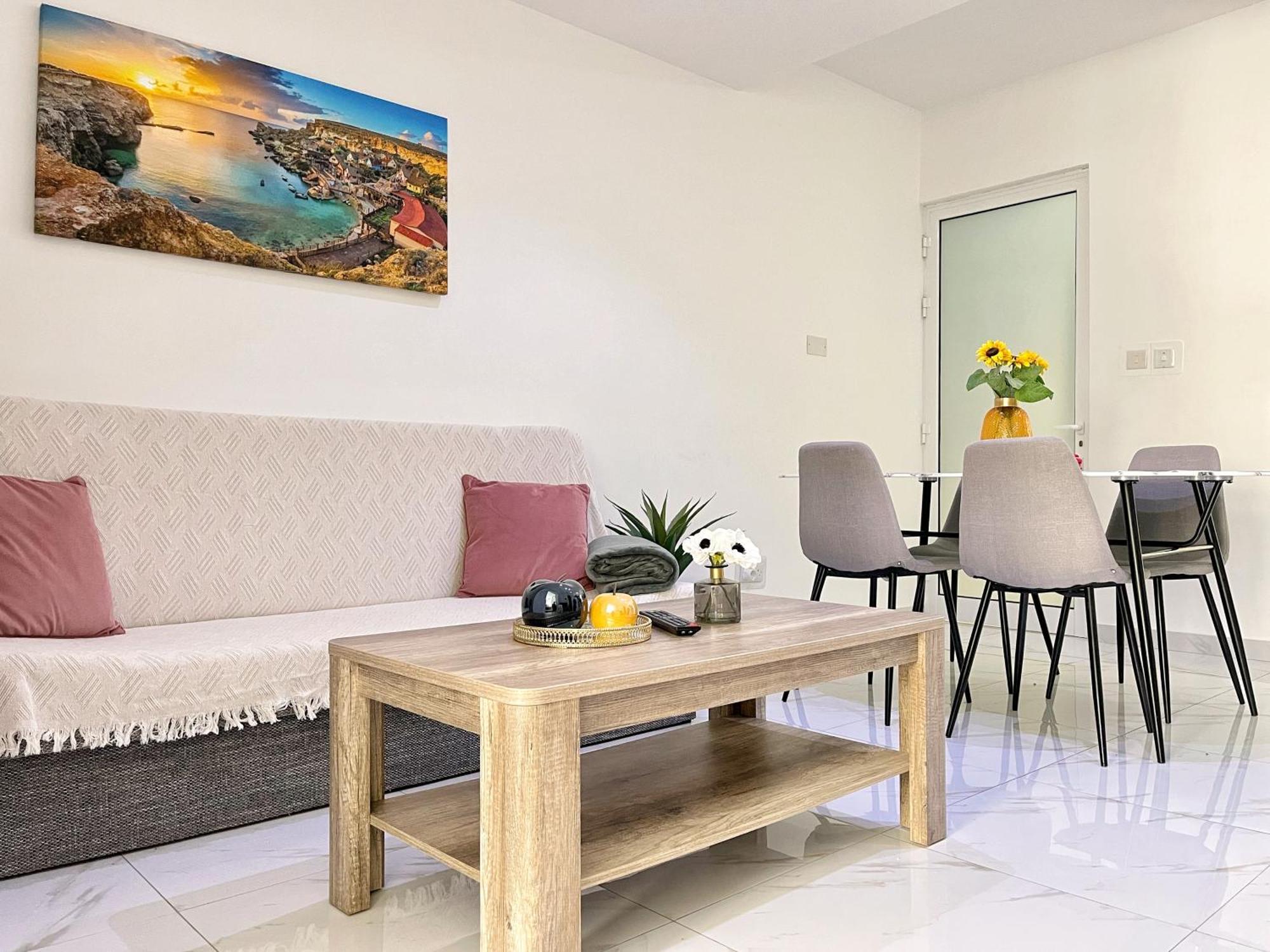 Marina Apartments Msida Eksteriør bilde